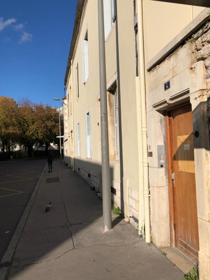 Apartament Sous Les Toits De Fleury Dijon Zewnętrze zdjęcie